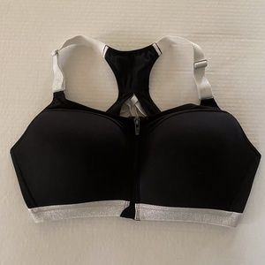 Victoria Sport Black/White  Glitter Lined